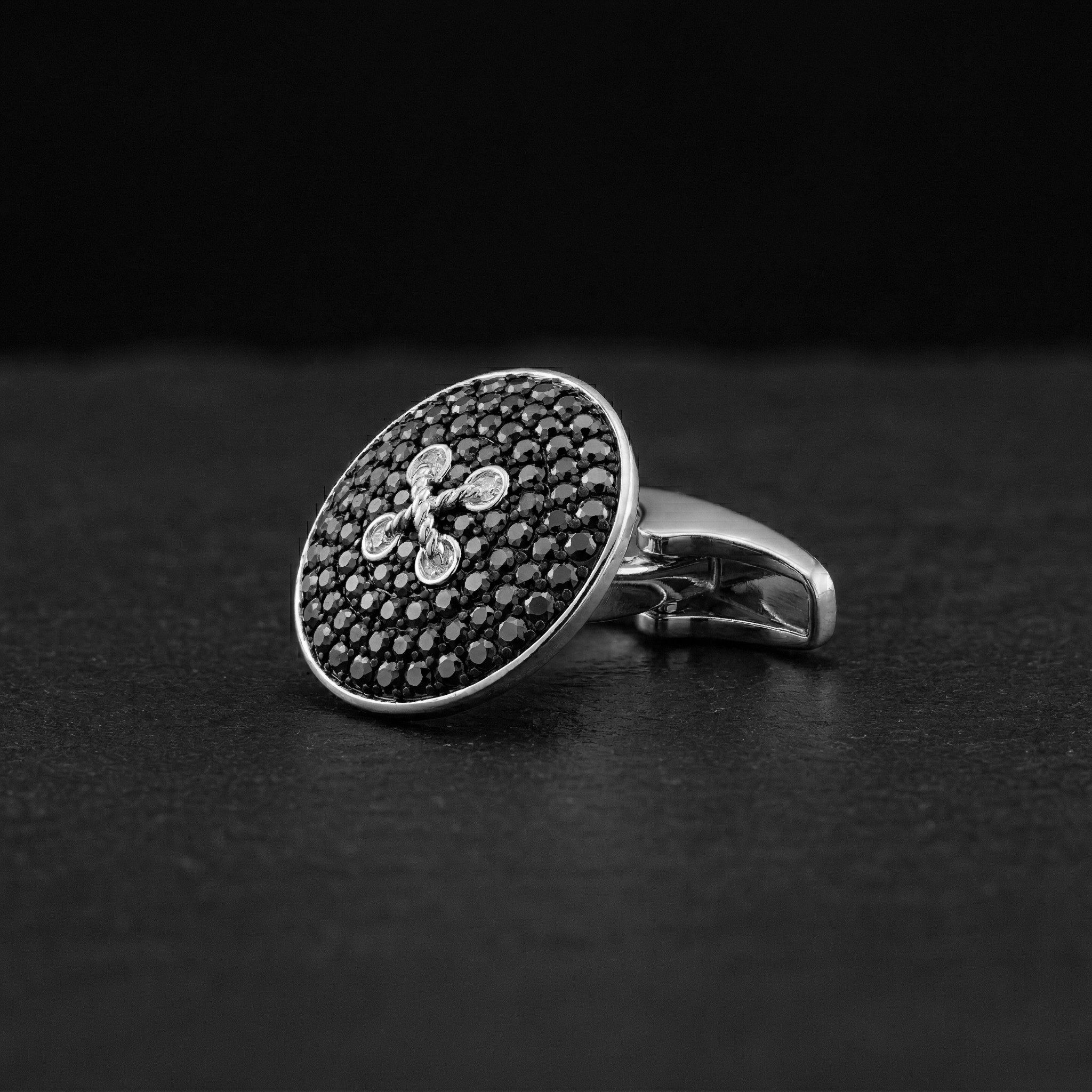 Regent Button, view 5