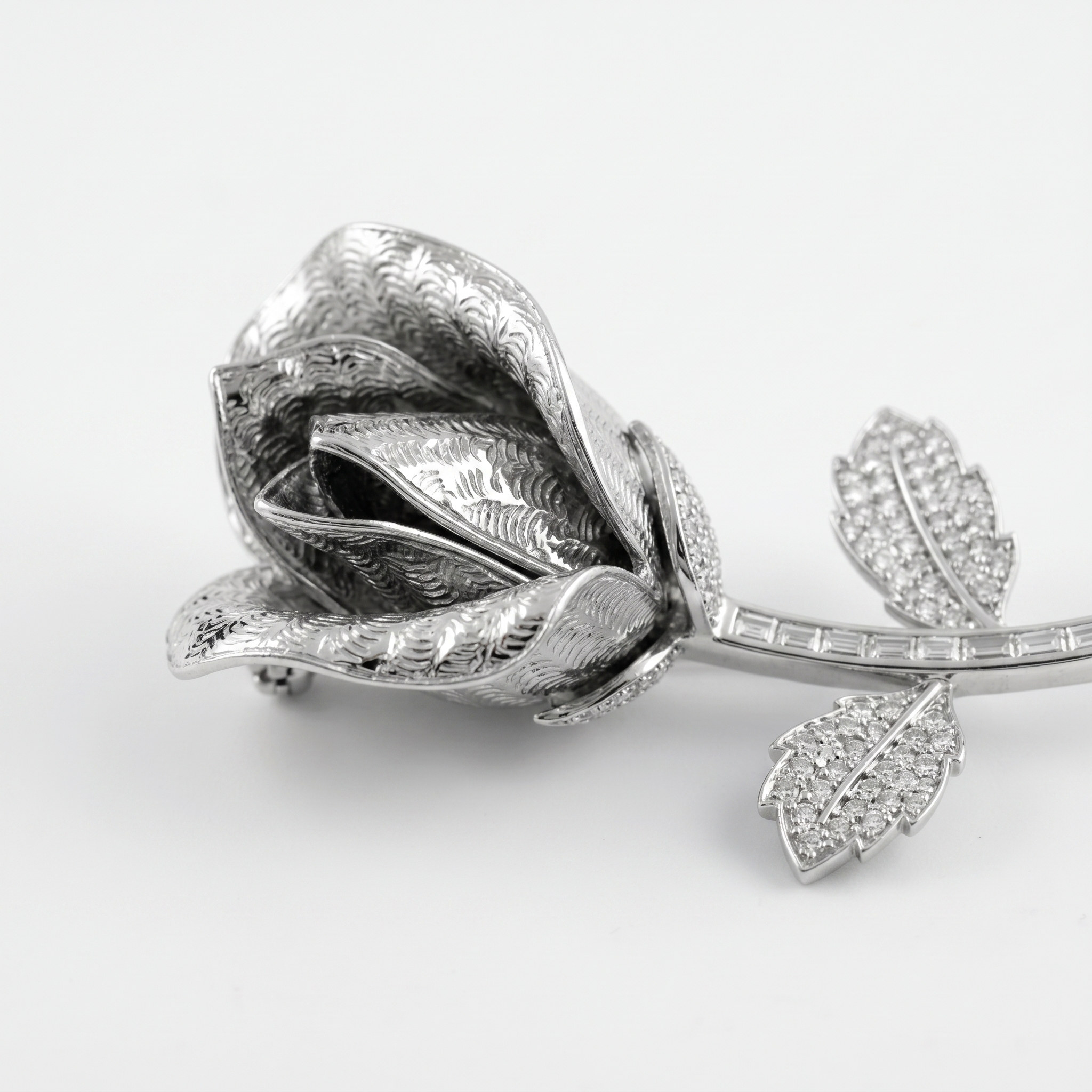 Silver Rose, view 4