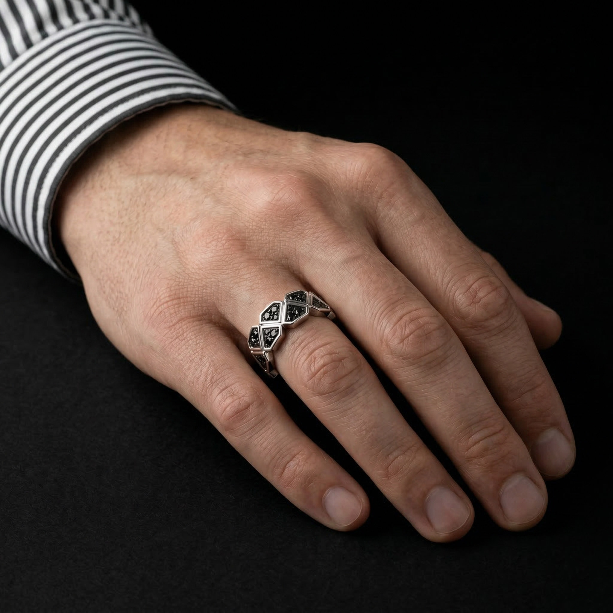Vector Ring, view 4