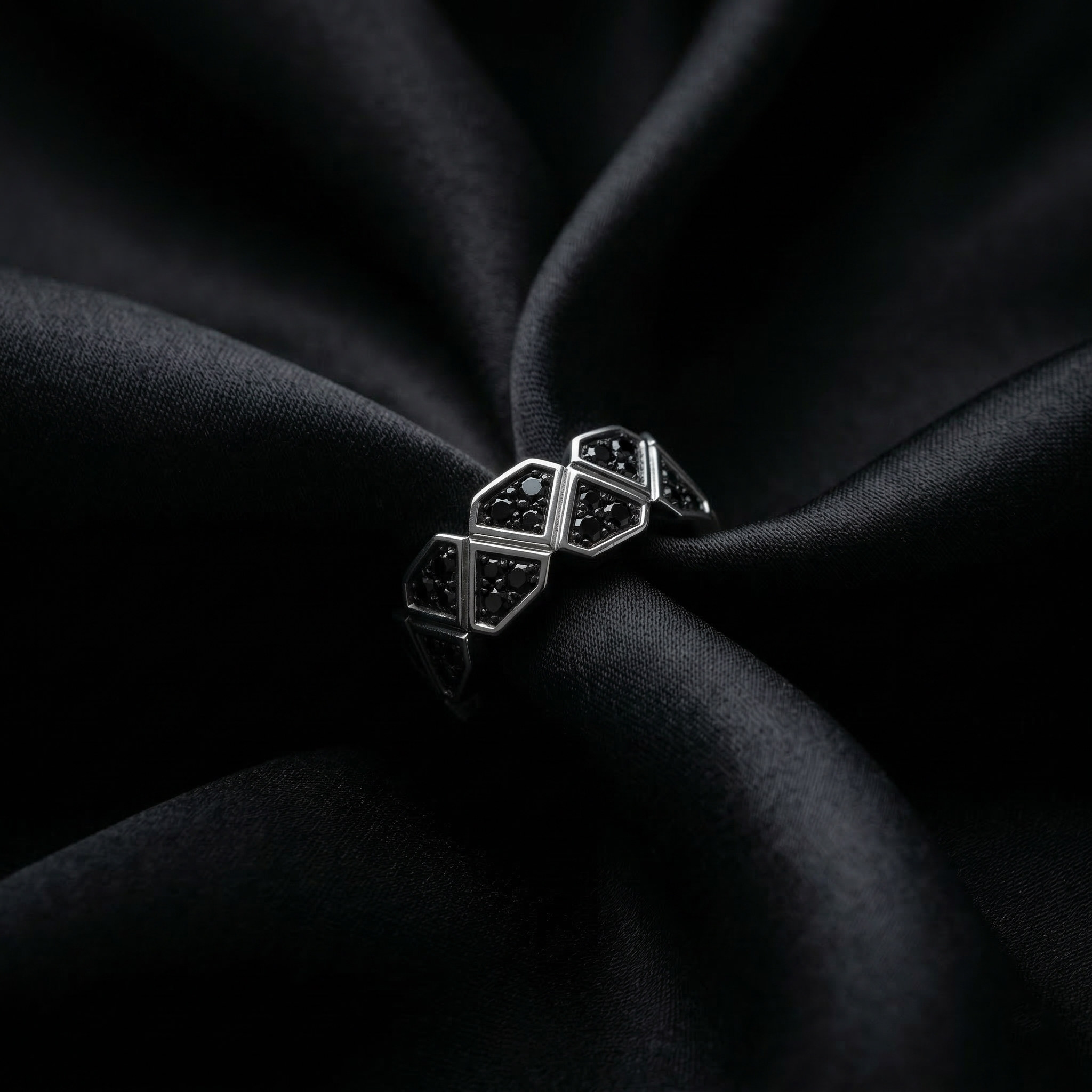 Vector Ring, view 3